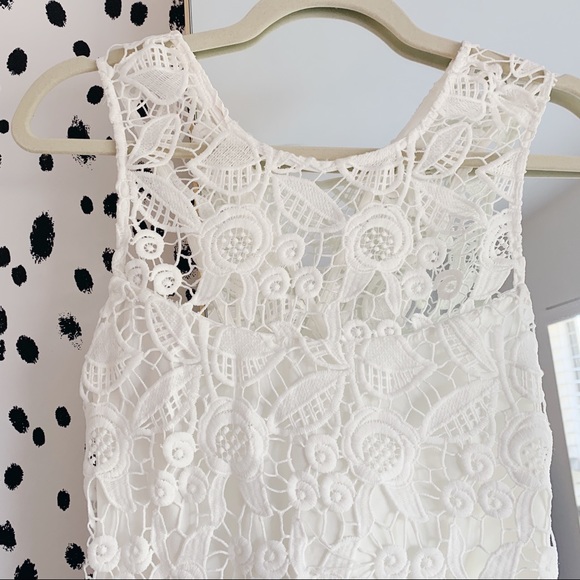 WAYF White Lace Criss Cross Dress XS - Picture 4 of 6